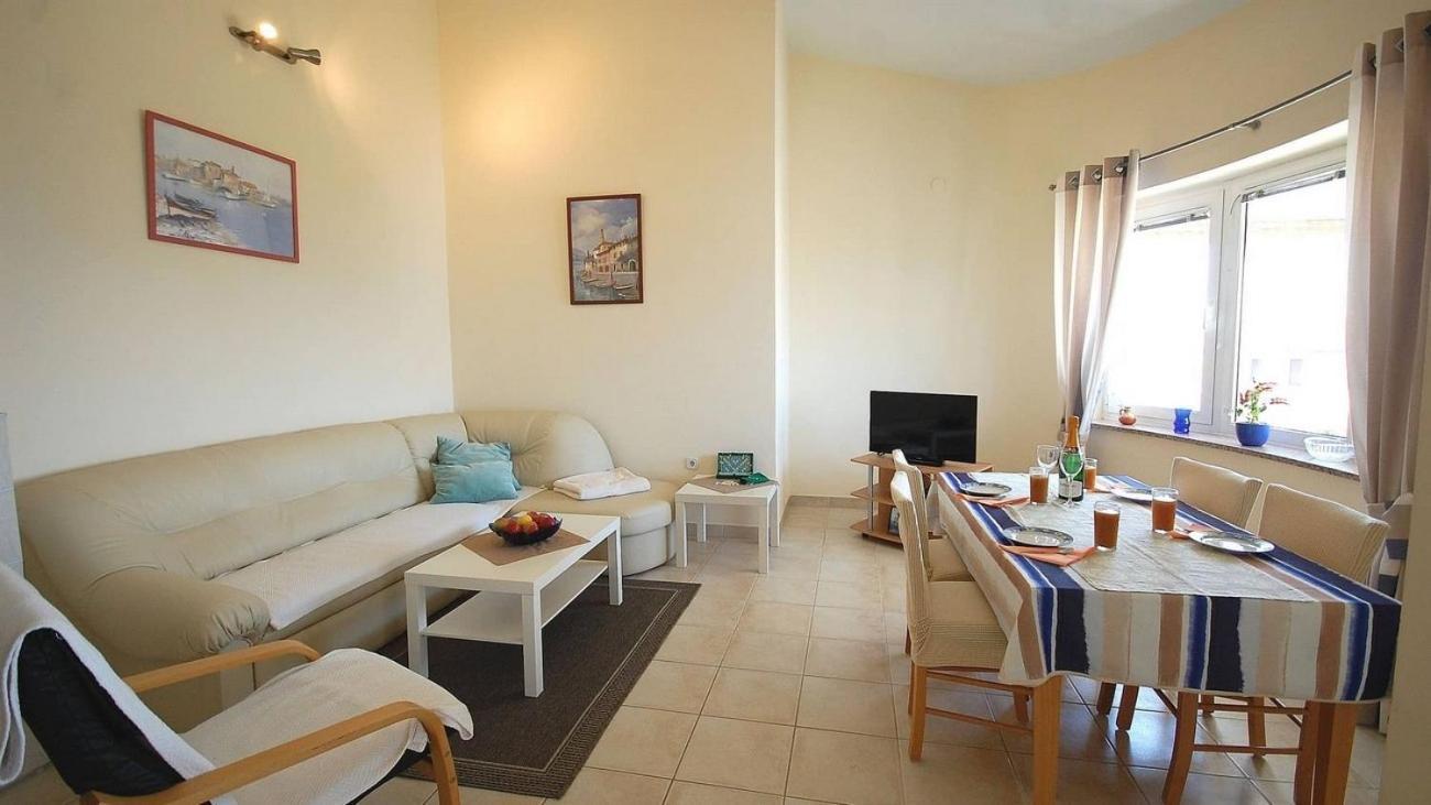 Apartments With A Parking Space Kremenici, Krk - 21724 Sveti Vid-Miholjice 외부 사진